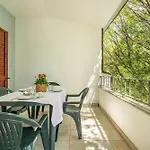 Casa Ginepri I 아파트 칼라고노네